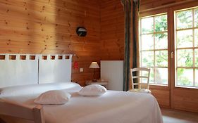 Logis - Hotel & Restaurant Les Trois Fontaines